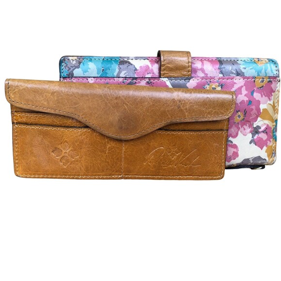 Patricia Nash Leather Wallet Floral Bi-Fold Removable Checkbook Sleeve - Picture 3 of 9